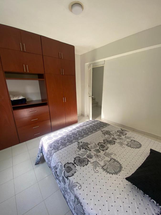 Hostel Kumho Home 麦德林 外观 照片